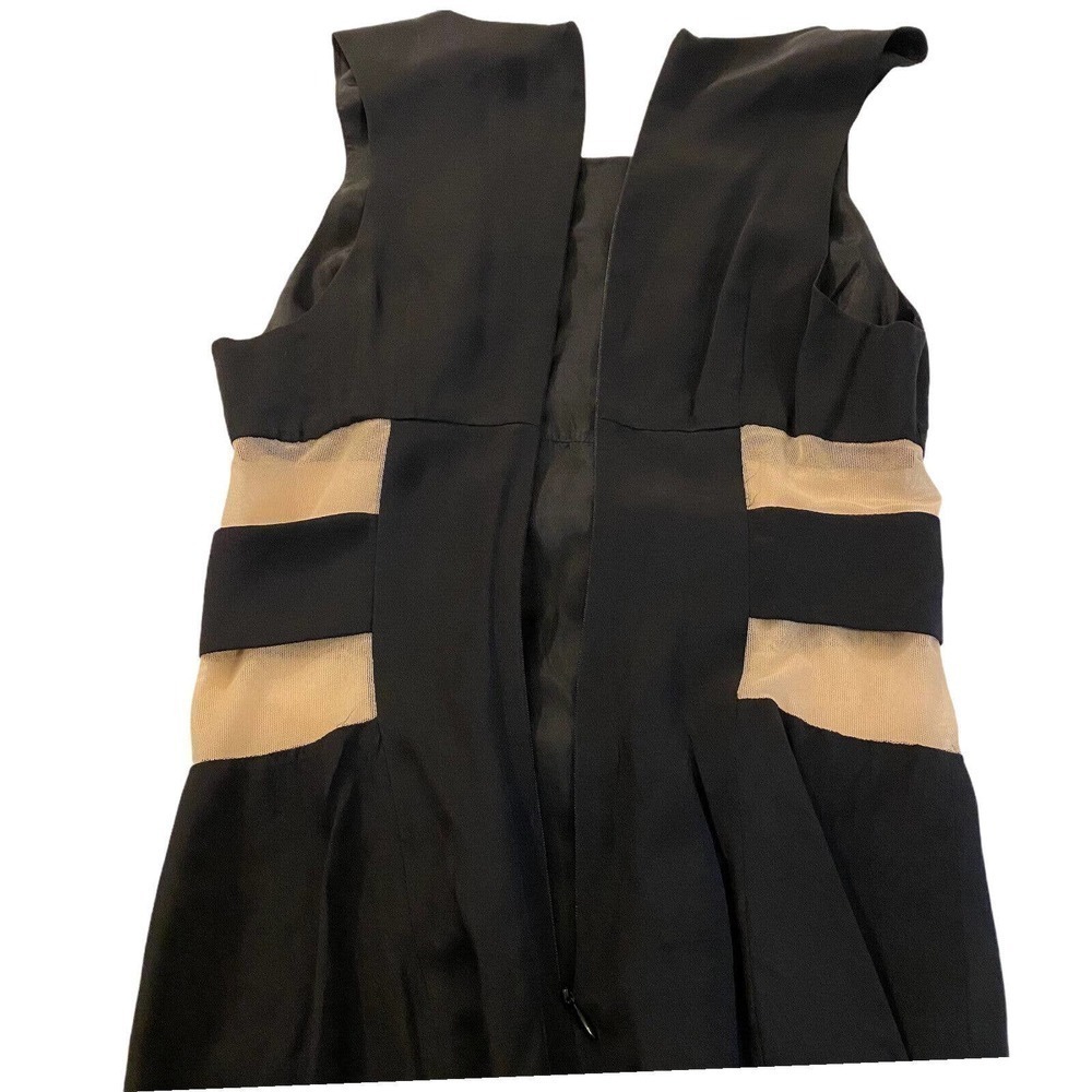 Nomia Dress Size 2 Black Silk Cutout with Mesh Tan Panels Short Sheath - Picture 6 of 12